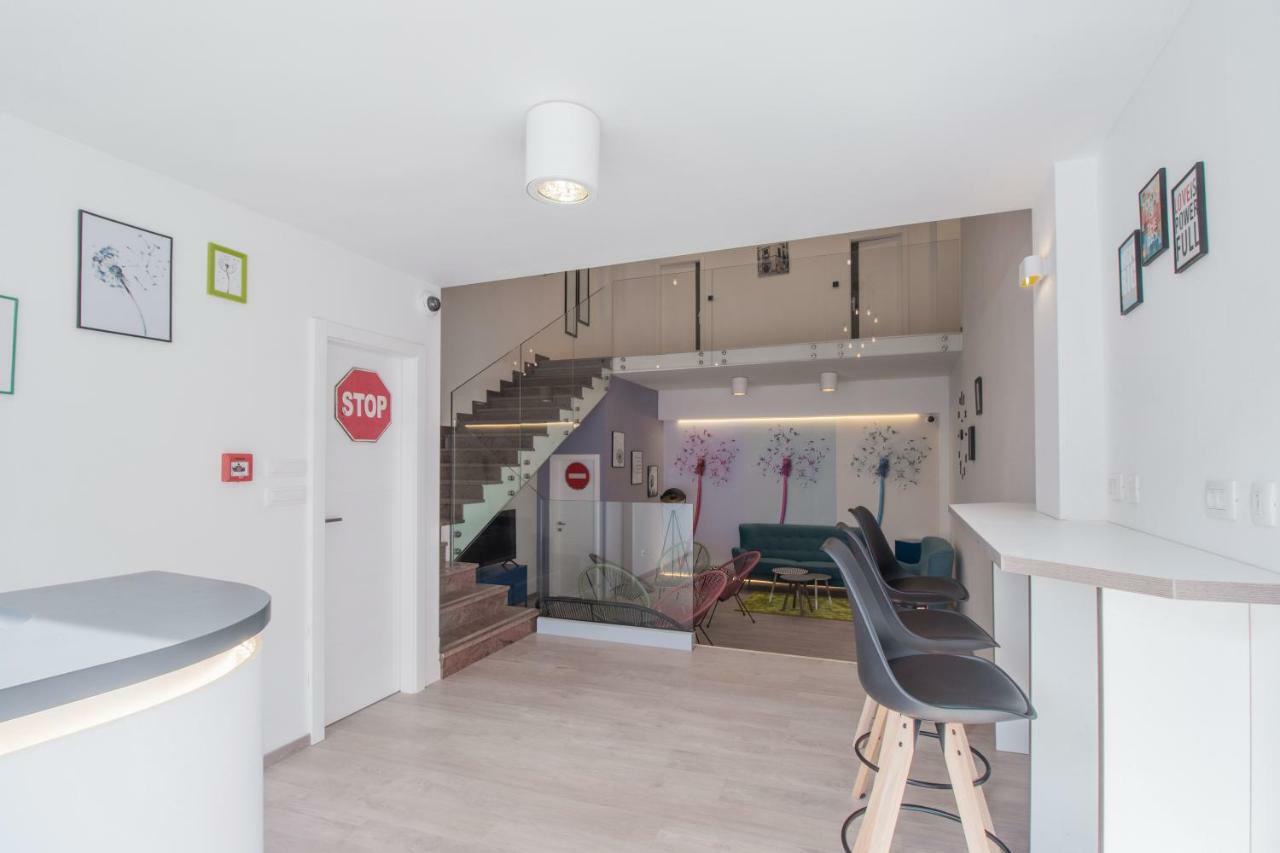 Dandelion Hostel Zadar Exterior photo