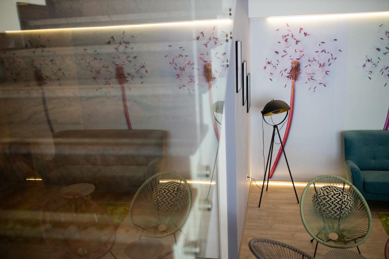 Dandelion Hostel Zadar Exterior photo